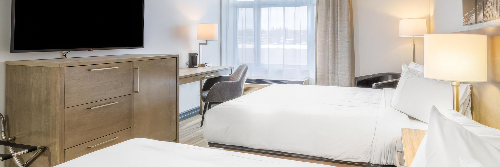 Rooms at the Repotel Henri-IV Hotel