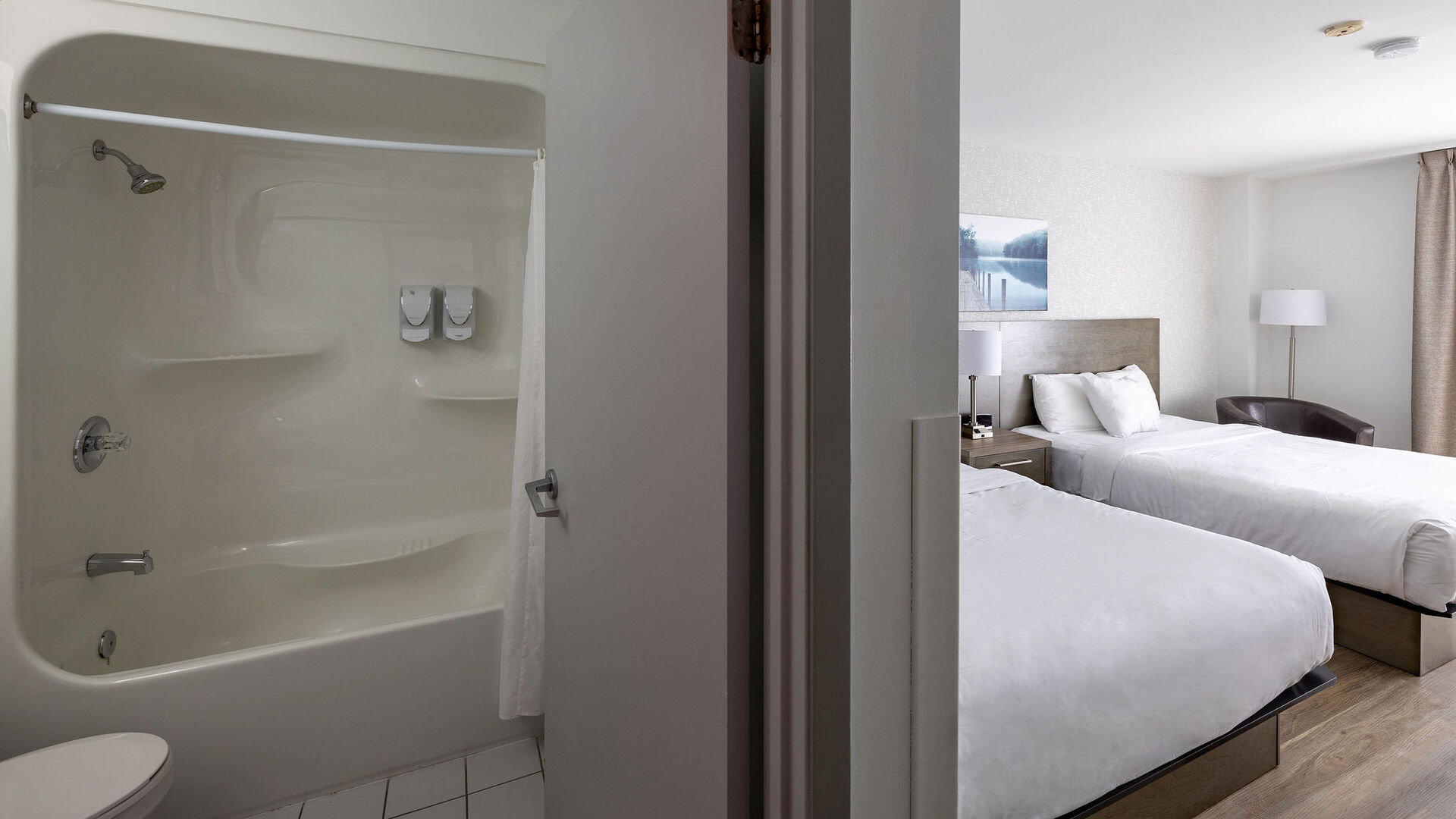 Room with 2 Queen Beds and Exterior Door